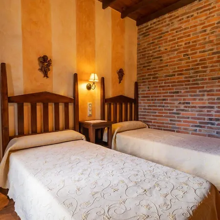 La Casona Del Cura 3, Calendula 펜션 프라비아